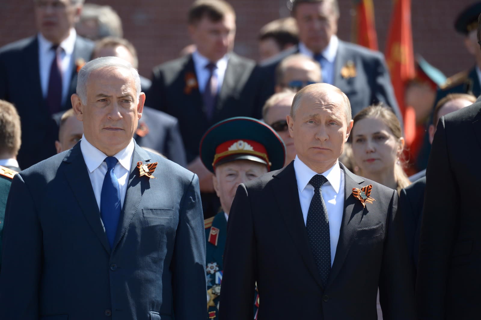 Prime Minister Benjamin Netanyahu and Russian President Vladimir Putin at the Victory Day parade in Moscow, May 2018 (PMO)