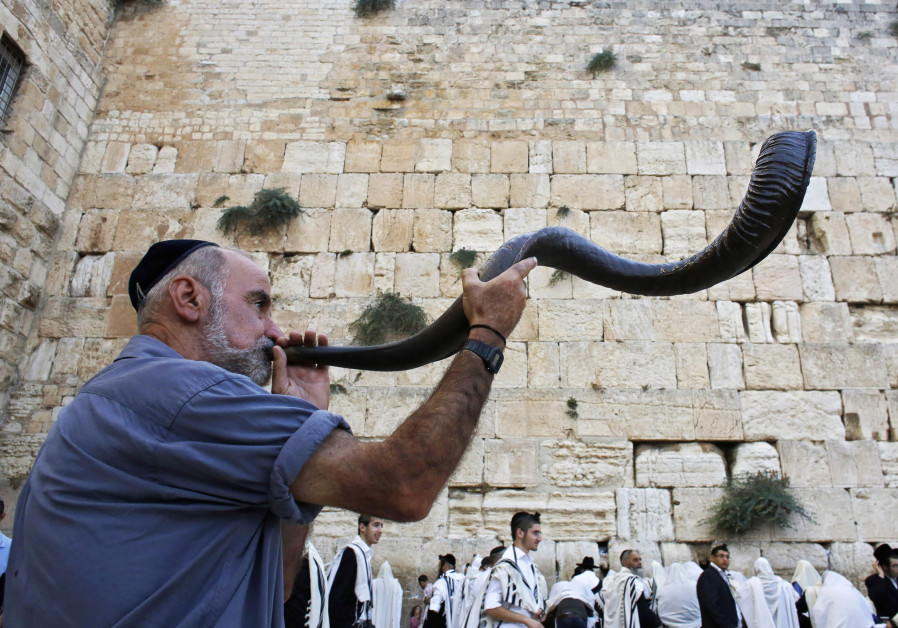 Why Do We Blow The Shofar On Yom Kippur Trending Stories Jerusalem Post
