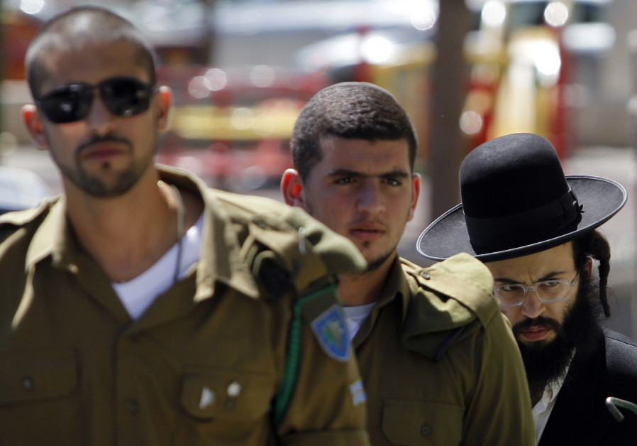 Government anxious to rush through haredi military service exemption law