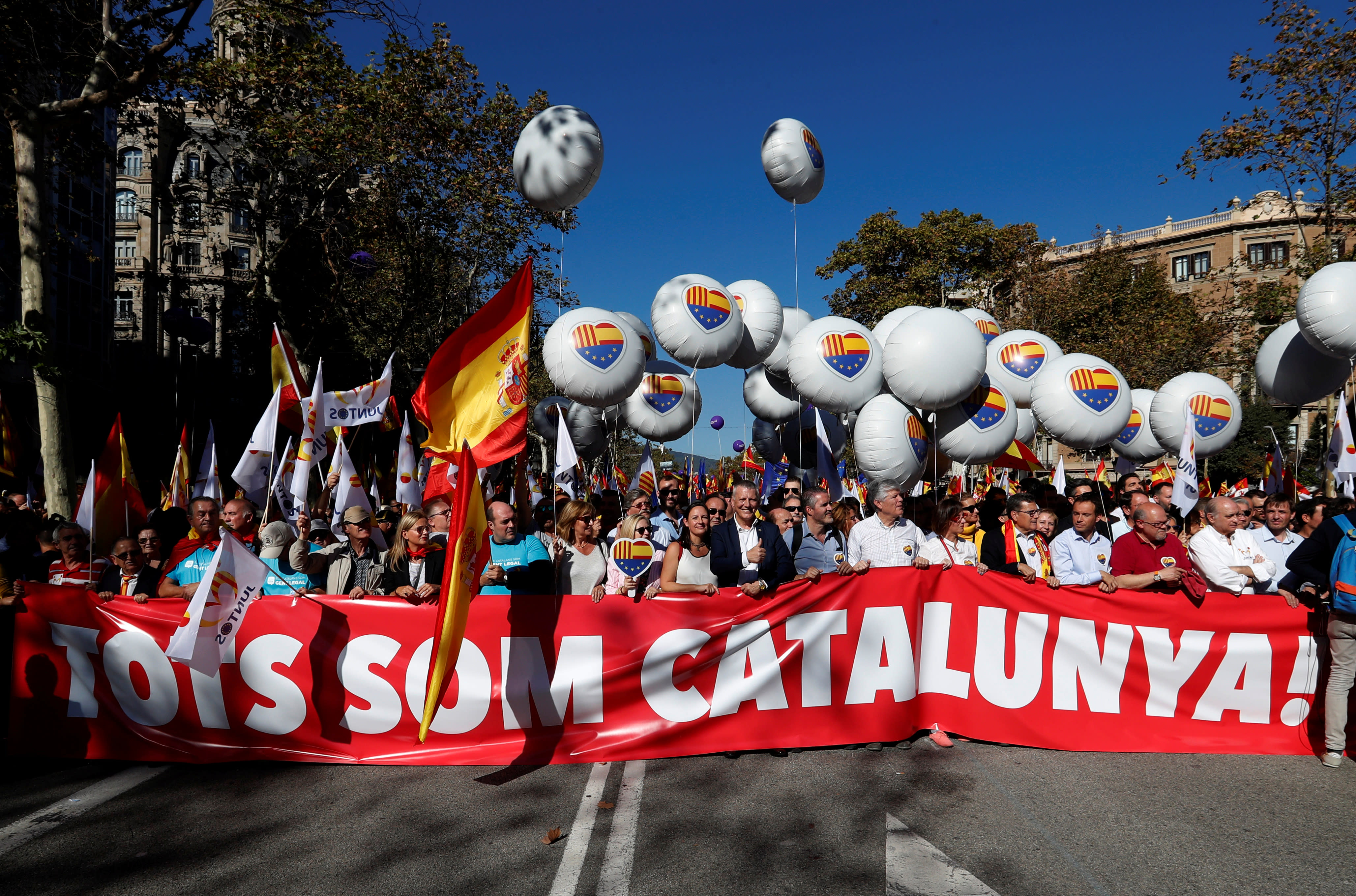 Pro-unity supporters take part in a demonstration in central Barcelona, Spain (Yves Herman / Reuters)