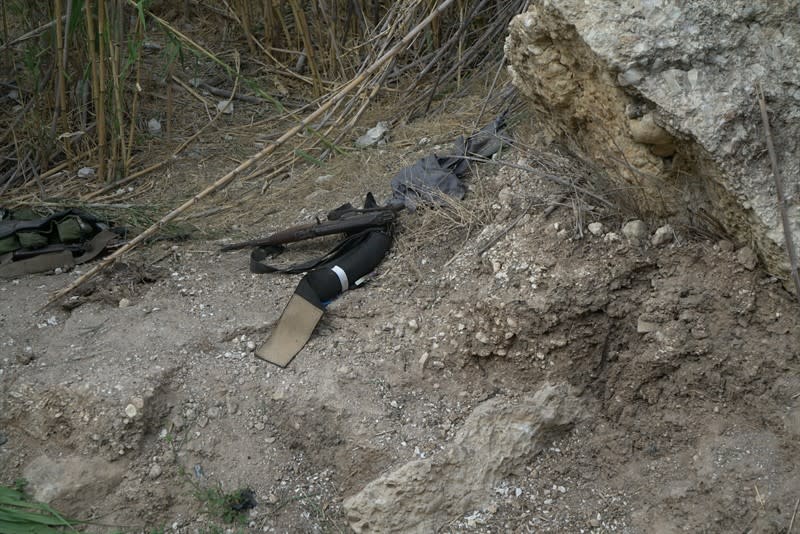 A Kalashnikov rifle, found between the Alpha line and Israel's border with the Syrian Golan Heights (IDF SPOKESPERSON'S UNIT)