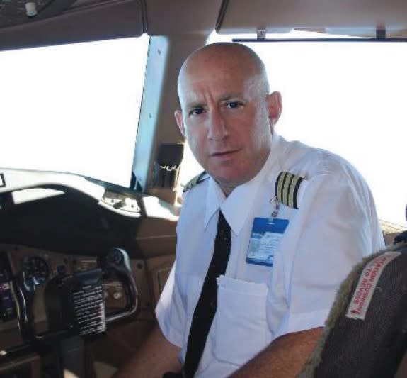 EL AL PILOT Tomer Zadok sits in a B777, an airliner he flew for 11 years
