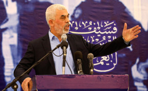 Yahya Sinwar leader of the Palestinian Hamas Islamist movement speaks during a meeting with members of the the Ezzedine al-Qassam Brigades, the armed wing of the Palestinian Hamas movement, in Gaza City, on April 30, 2022