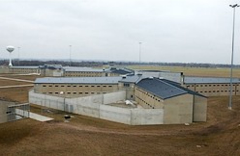Illinois Prison 248 88 AP (photo credit: AP [file])