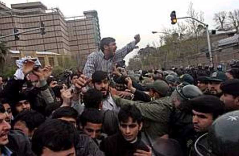 Iran protest (photo credit: AP)