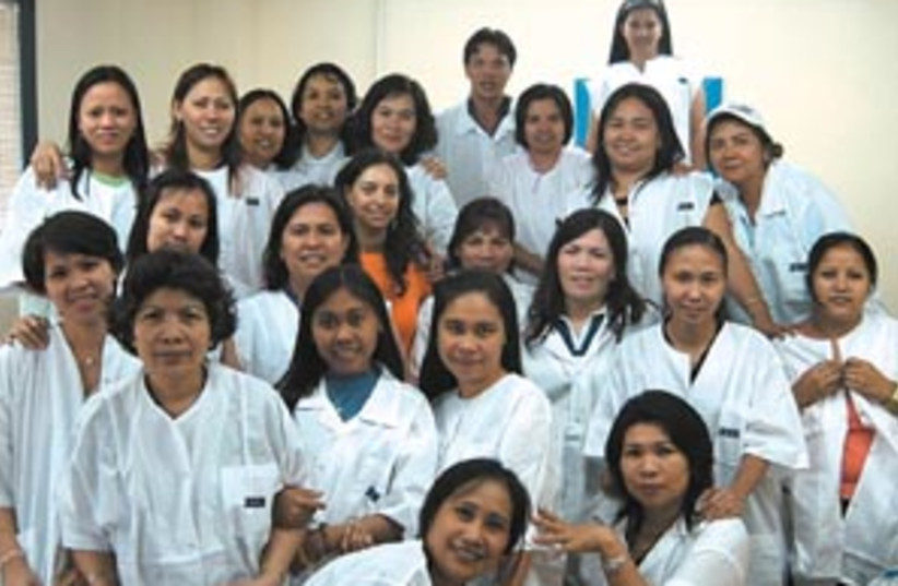 filipino nurses 88 298 (photo credit: Courtesy)