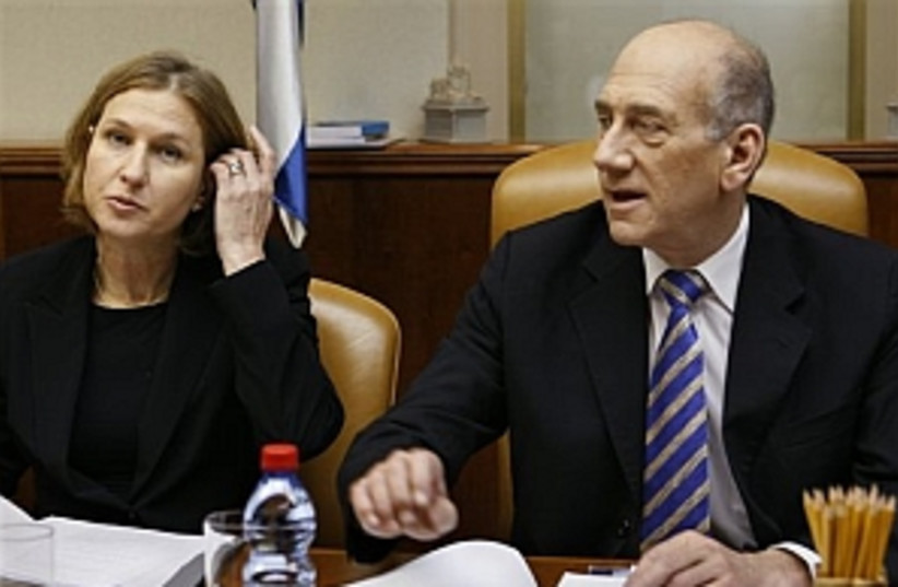 Livni Olmert 298.88 (photo credit: AP)