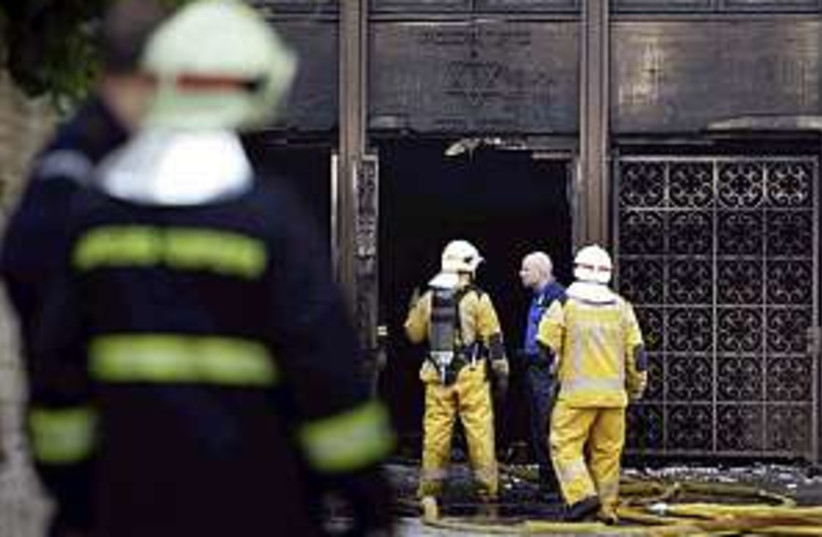 geneva synagogue fire (photo credit: AP)