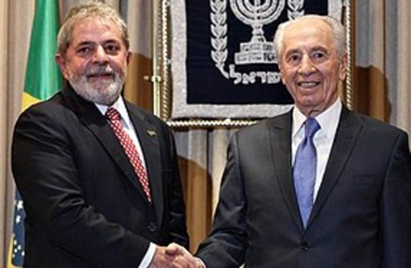 Peres and da Silva meet Monday. (photo credit: Associated Press)