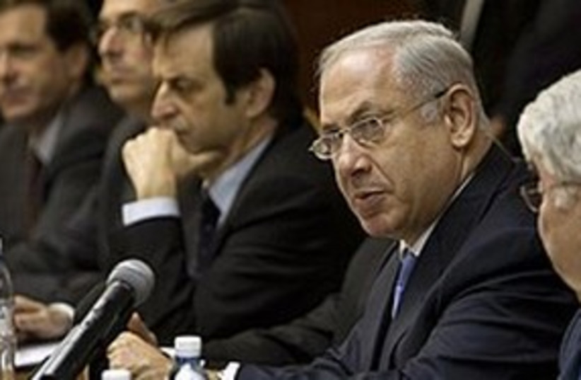 Netanyahu cabinet 311 (photo credit: Ariel Jerozolimski)