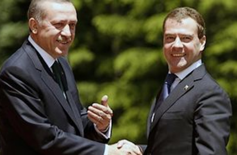 medvedev erdogan bff 311 (photo credit: AP)