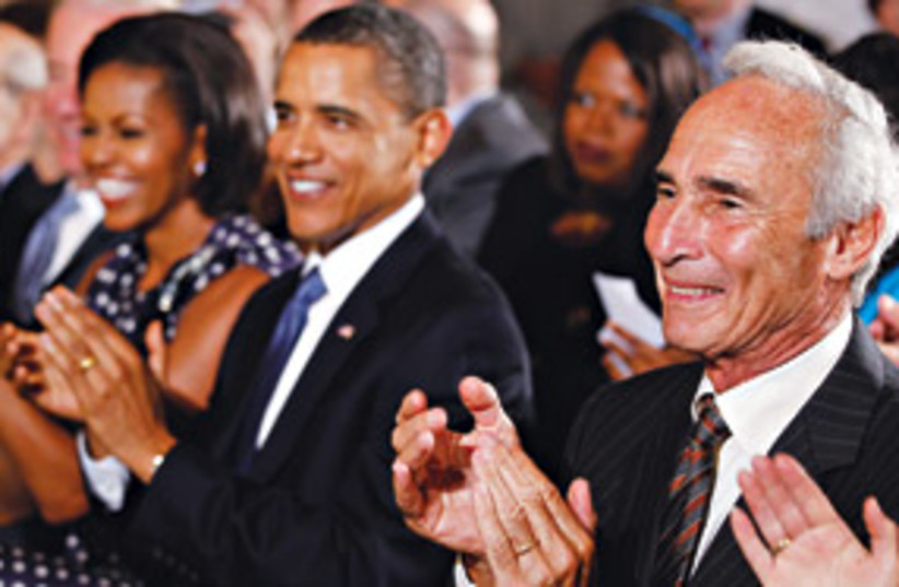 Obama and Sandy Koufax 311 (photo credit: AP)