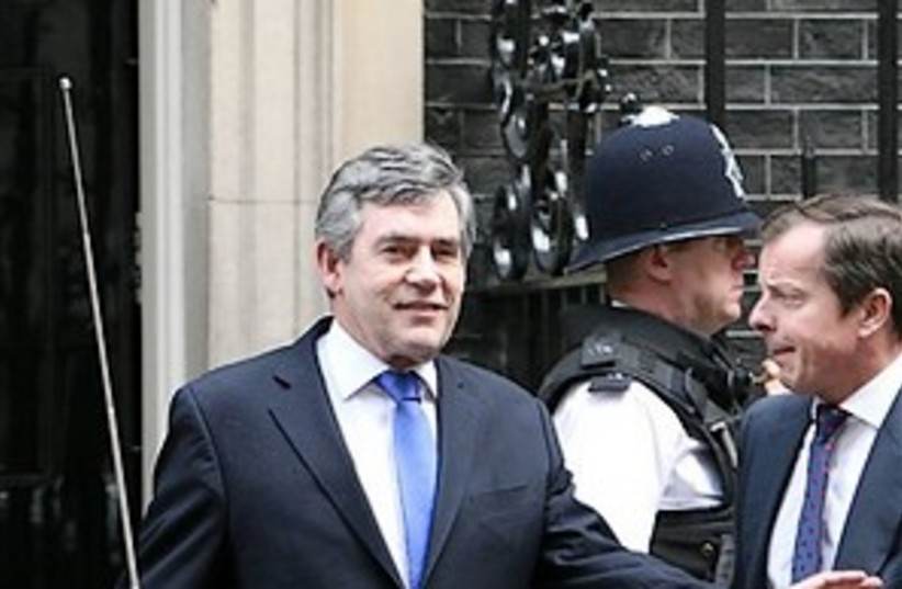 Gordon Brown 298.88 (photo credit: AP)