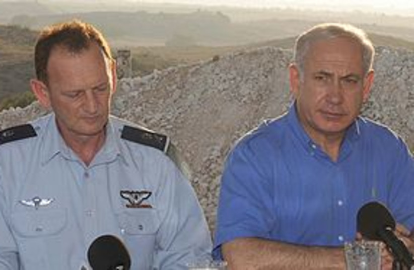 netanyahu negev 311 (photo credit: GPO)