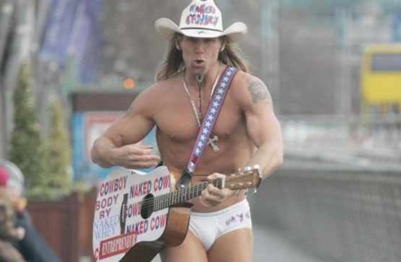311_naked cowboy (photo credit: From www.nakedcowboy.com)