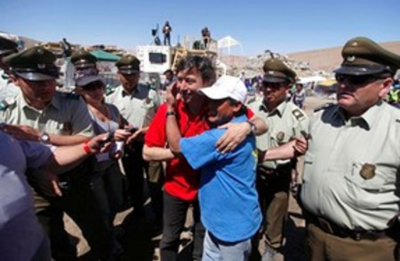 Chile Mine Rescue (photo credit: ASSOCIATED PRESS)