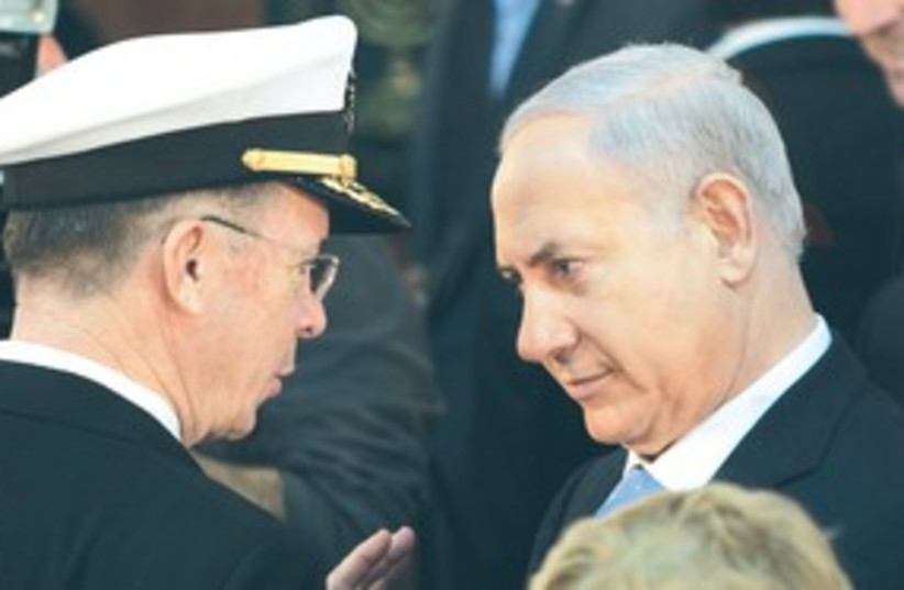 Mullen and Netanyahu (photo credit: ASSOCIATED PRESS)