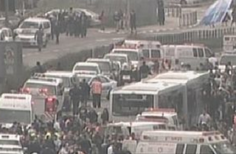 jerusalem bus explosion 311 (photo credit: Channel 10)