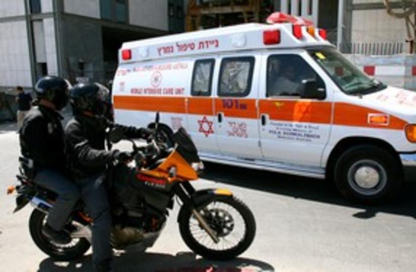 Magen David Adom ambulance 311 (photo credit: REUTERS)
