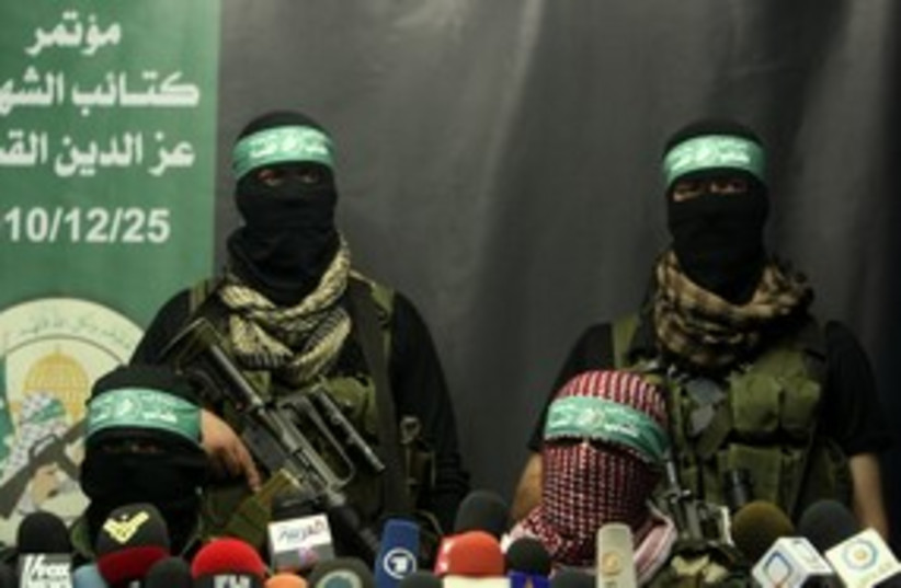 Hamas terrorists 311 (photo credit: REUTERS)
