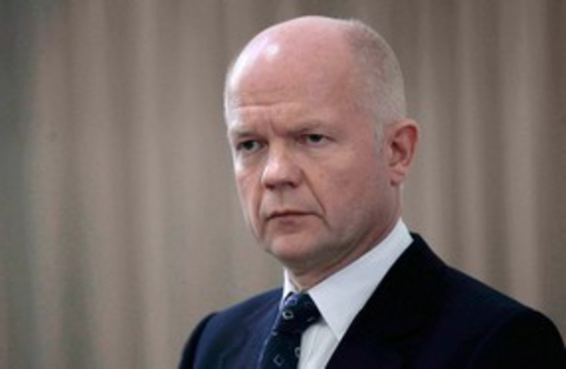 UK Foreign Secretary William Hague 311 (R) (photo credit: REUTERS/Ramzi Boudina)