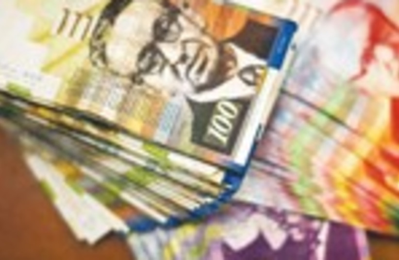 Money cash Shekels currency 150 (photo credit: Reuters)