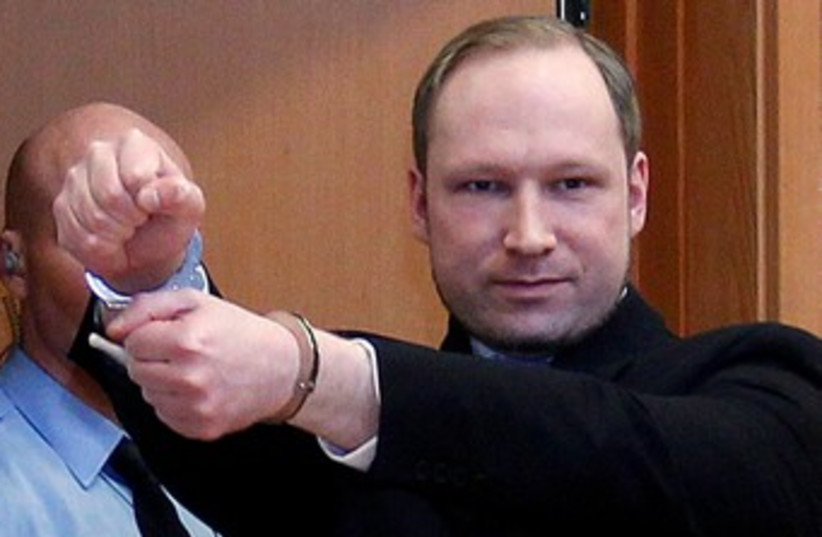 Anders Behring Breivik in court 370 (R) (photo credit: REUTERS/Lise Aserud/Scanpix Norway)