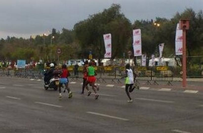 Jerusalem Marathon 370 (photo credit: Melanie Lidman)