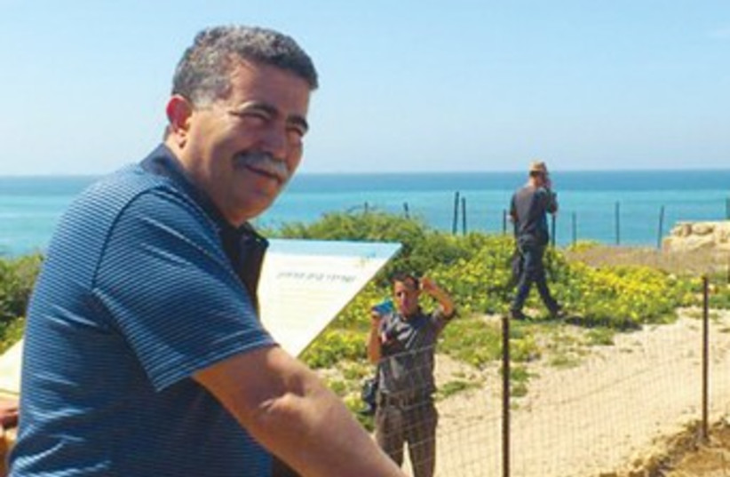 Amir Peretz at Palmahim Beach 370 (photo credit: Sharon Udasin)