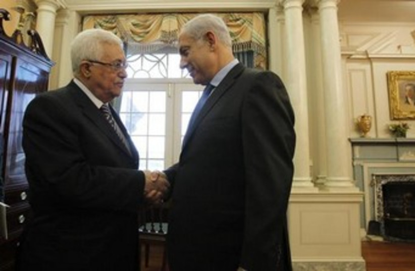 Netanyahu, Abbas 370 (photo credit: REUTERS/Jason Reed)