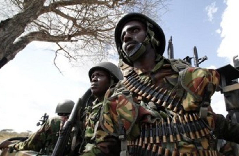 Kenya Defense Force soldiers 370 (photo credit: REUTERS)