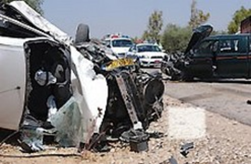 car crash 1 88 248 (photo credit: Ariel Jerozolimski [file])