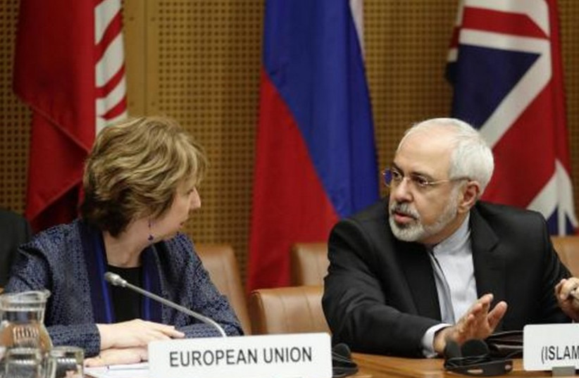 Iranian Foreign Minister Mohammad Javad Zarif (R) and EU foreign policy chief Catherine Ashton (photo credit: REUTERS)