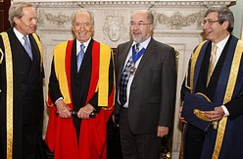 peres honorary doctorate 248 88 ap (photo credit: AP)