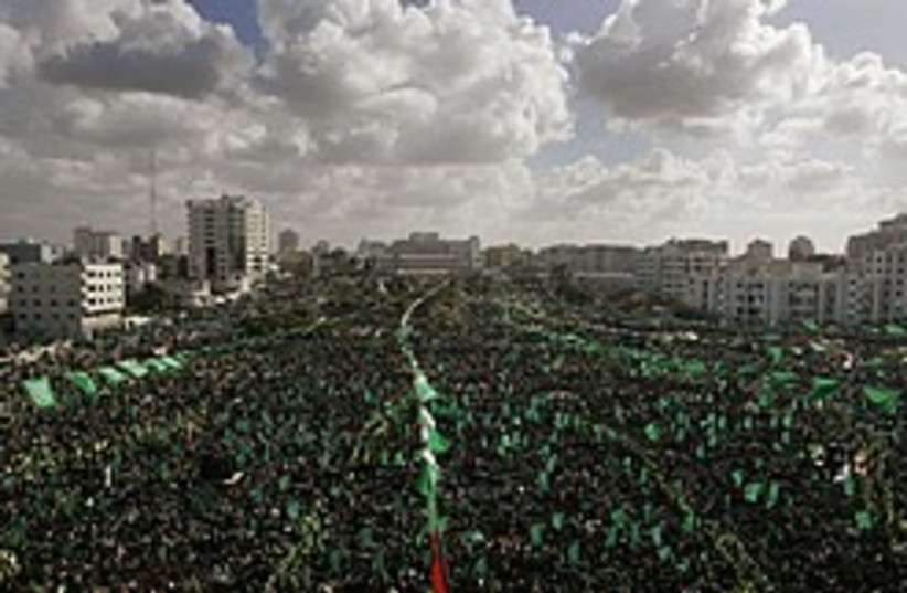 hamas rally gaza 248 88 ap (photo credit: AP)