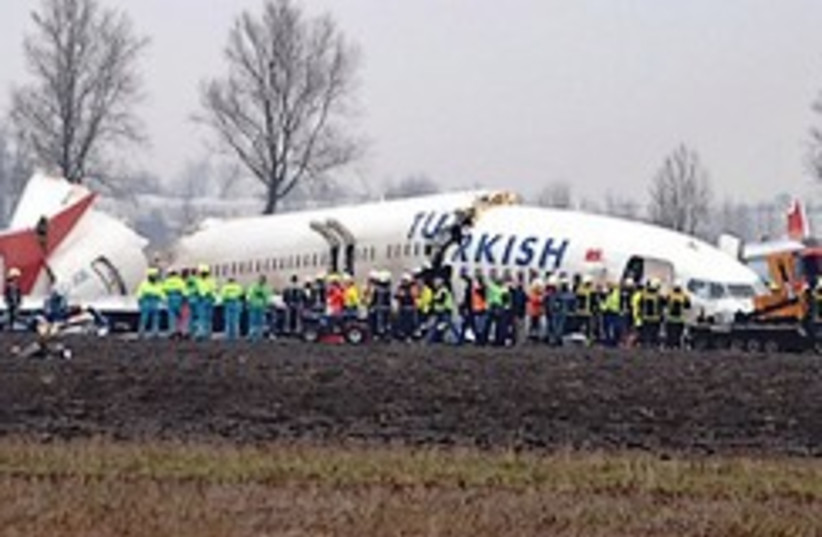 turkish plane 248.88 (photo credit: Sky News)