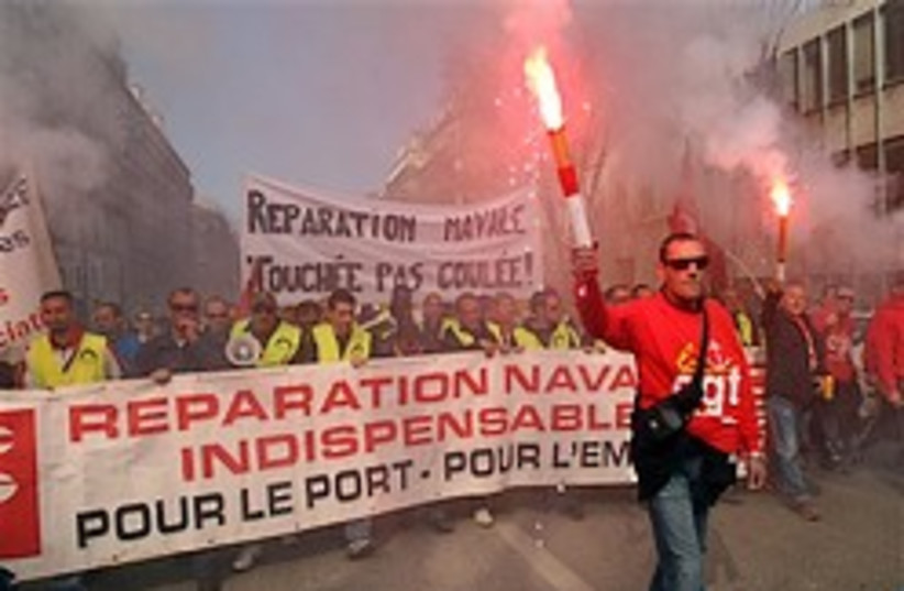 france protest economy 248 88 ap (photo credit: )
