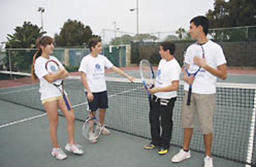 tennis arabs jews 248 (photo credit: Maya Spitzer)