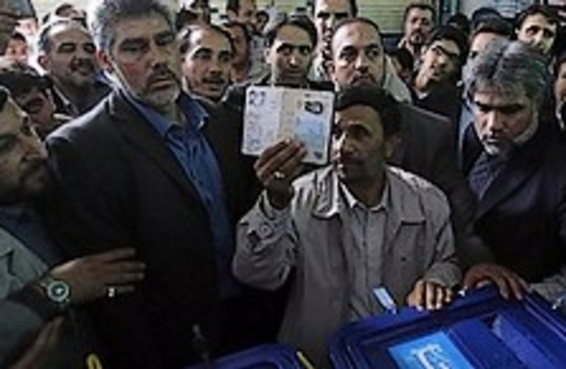 ahmadinejad votes 248.88 (photo credit: AP)