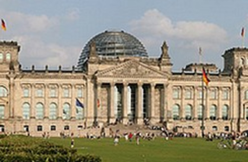 German Parliament building 248.88 (photo credit: Courtesy of Daniel Schwen)