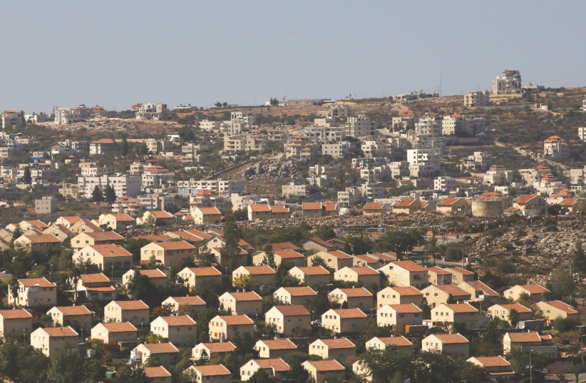 The West Bank  (photo credit: RONEN ZVULUN / REUTERS)