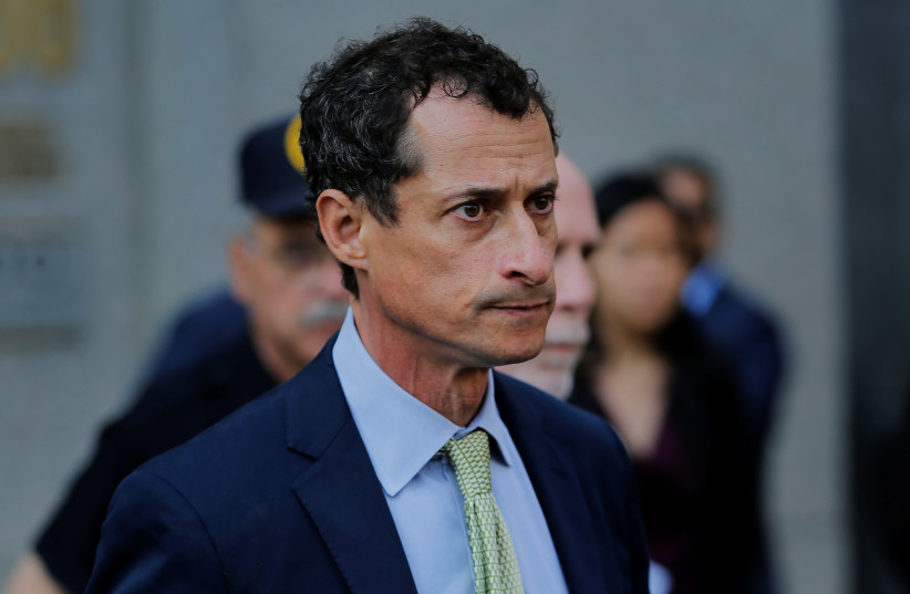 Former US Congressman Anthony Weiner departs US Federal Court, following his sentencing after pleading guilty to one count of sending obscene messages to a minor, ending an investigation into a "sexting" scandal that played a role in last year's U.S. presidential election, in New York, US,September  (photo credit: LUCAS JACKSON / REUTERS)