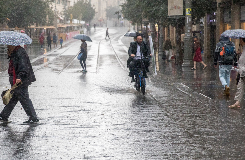First rain in Jerusalem (photo credit: MARC ISRAEL SELLEM/THE JERUSALEM POST)
