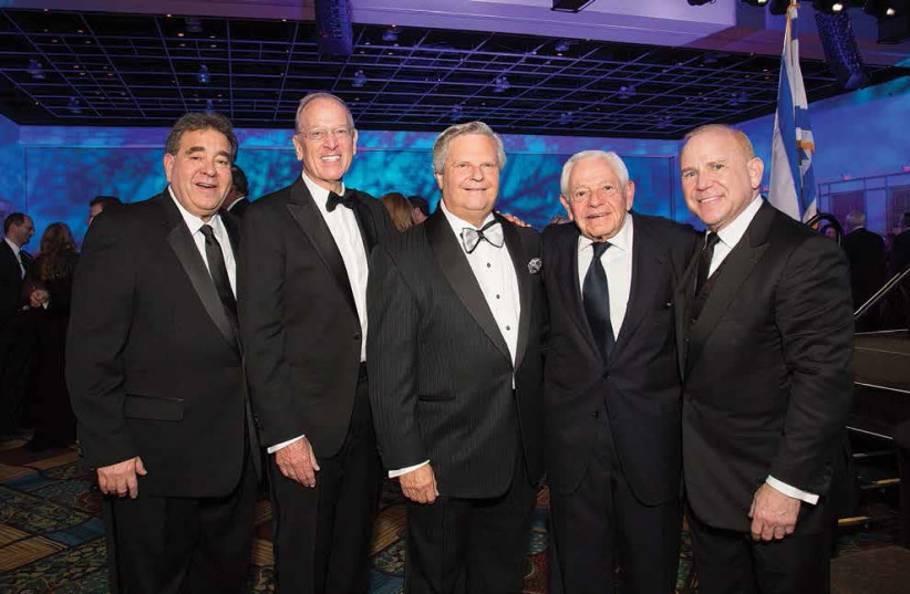 (L-R) JNF CEO Russell F. Robinson, outgoing President Jeffrey E. Levine, incoming President Dr. Sol Lizerbram, past President Stanley Chesley and President-Elect/VP Campaign Bruce Gould pose at the JNF National Conference in South Florida (photo credit: JNF-USA)