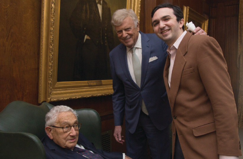 Dr. Henry Kissinger, Dr. Herb London and Nass (photo credit: ANDREA EDELMAN PHOTOGRAPHY)