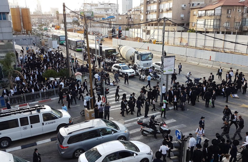 Haredi protest in Bnei Brak, March 22, 2018 (photo credit: COMMITTEE FOR SAVING THE TORAH WORLD)