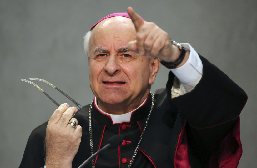 Archbishop Vincenzo Paglia (photo credit: REUTERS/ALESSANDRO BIANCHI)