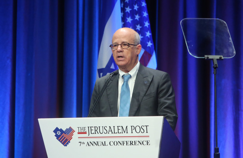 Award for Inspiring Innovation presented to Tel Aviv University, represented by Prof. Joseph Klafter, President of Tel Aviv University at the 7th Annual JPost Conference in NY (photo credit: MARC ISRAEL SELLEM)