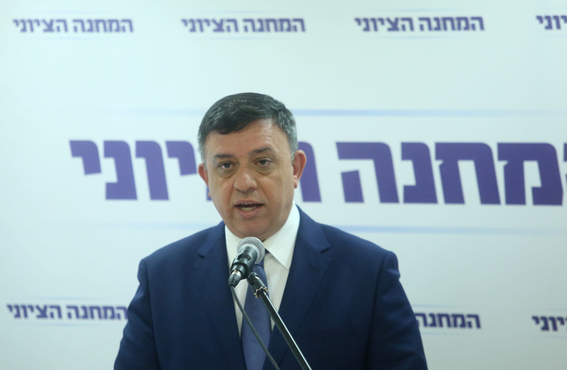 Avi Gabbay speaks at the Labor faction meeting at the Knesset (photo credit: MARC ISRAEL SELLEM/THE JERUSALEM POST)