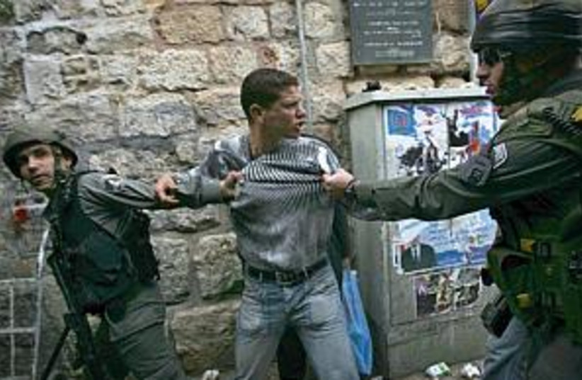 police hold e. jerusalem (photo credit: AP [file])